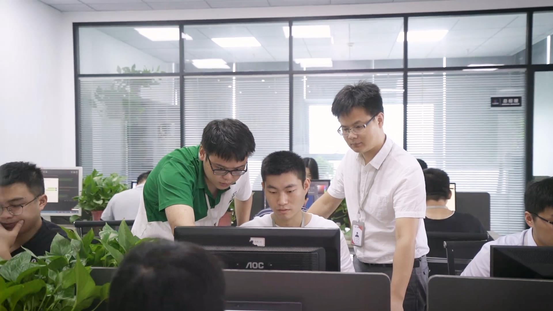 新黄金城hjc222网站建设哪家靠谱？如何挑选正规新黄金城hjc222网站建设公司